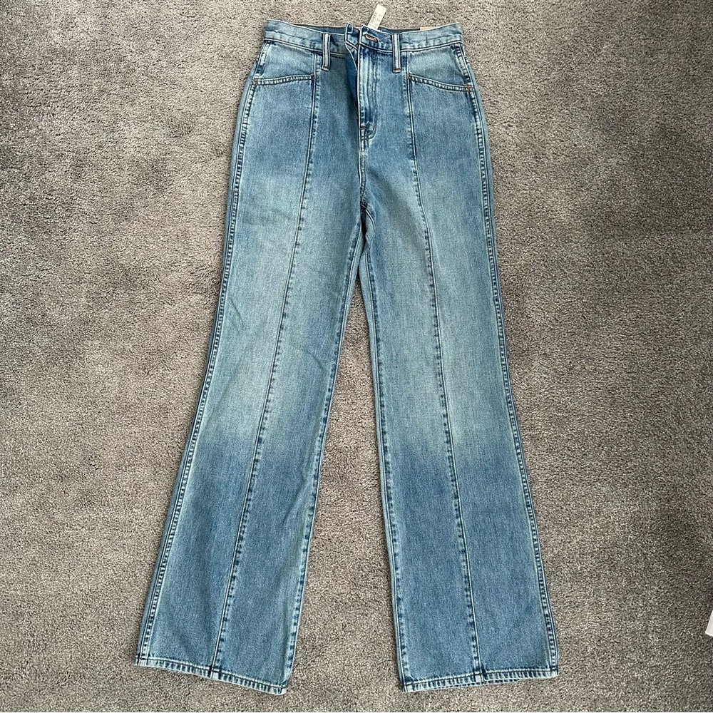 Madewell 11” High Rise Flare Jeans